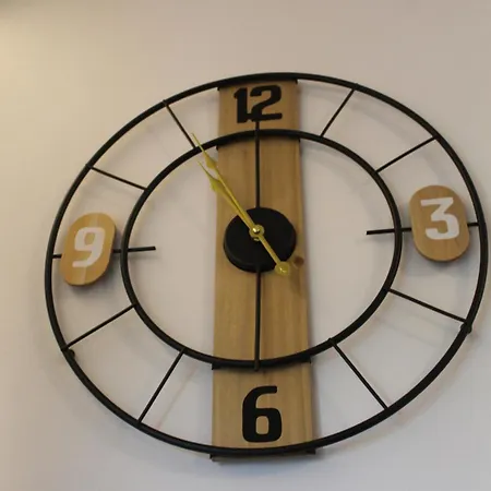 Κatholikis Room Kremasztí